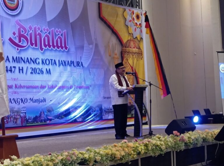 Halal Bihalal di Kota Jayapura, Kajati Papua Ajak Warga Minang Jaga Adat dan Perkuat Kebersamaan